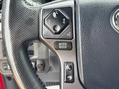 Used 2017 Toyota Tacoma TRD Pro AWD/4WD image 19