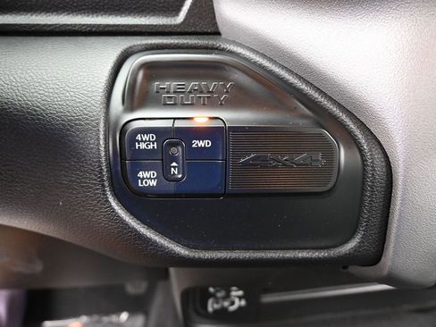 Used 2024 RAM 2500 Big Horn image 28