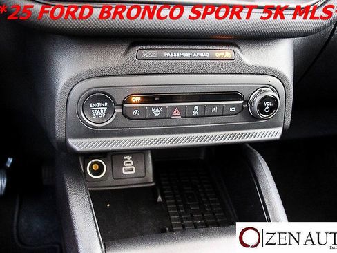 Used 2025 Ford Bronco Sport Outer Banks w/ Outer Banks Tech Package+ AWD/4WD image 37
