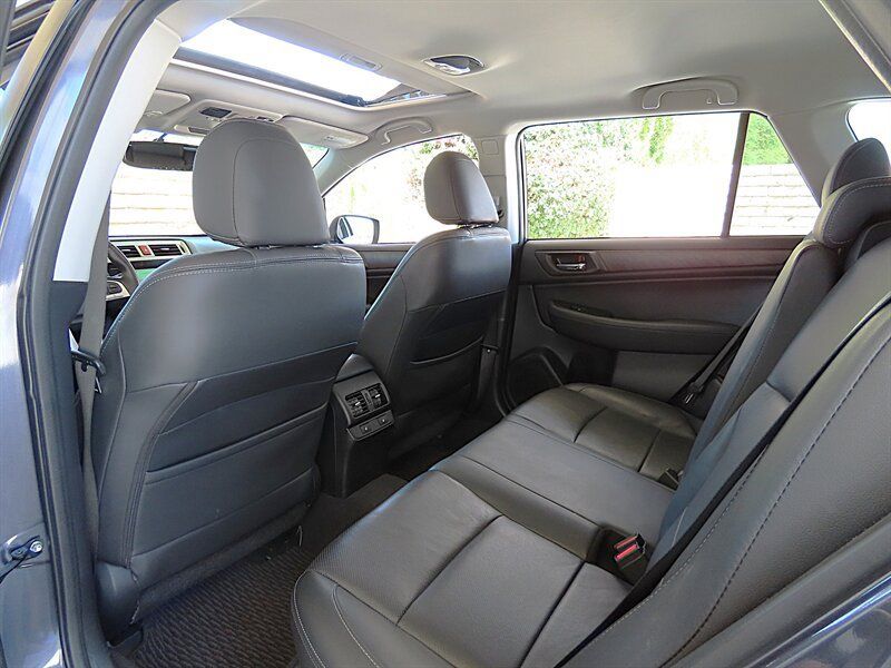 Used 2015 Subaru Outback 3.6R Limited AWD/4WD image 26