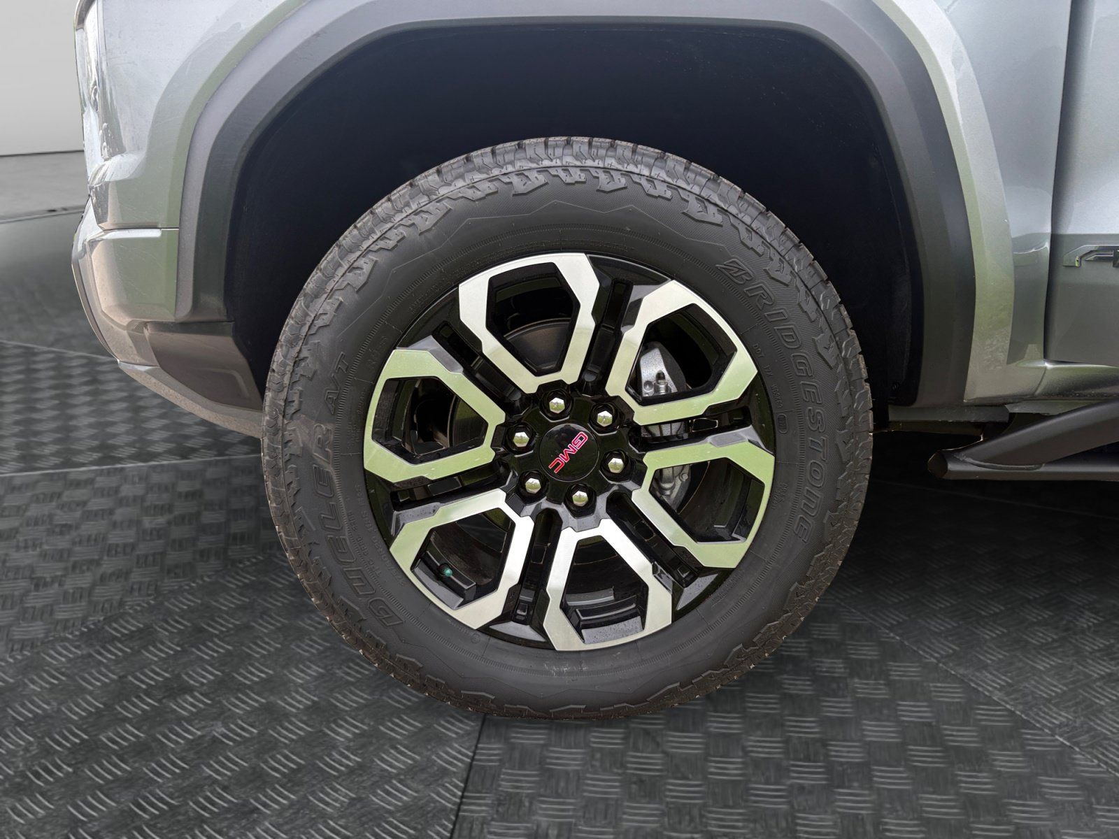 New 2025 GMC Canyon AT4 w/ Nightfall Edition AWD/4WD image 14