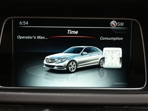 Used 2016 Mercedes-Benz E 350 E350 4MATIC w/ Premium Package image 31