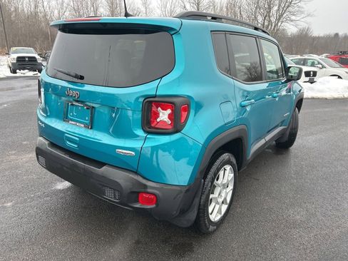 Used 2022 Jeep Renegade Latitude w/ Convenience Group image 7