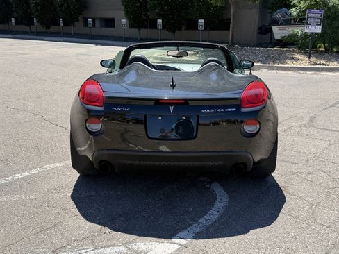 Used 2007 Pontiac Solstice GXP w/ Premium Package RWD image 9