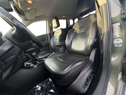 Used 2020 Jeep Compass Limited image 22