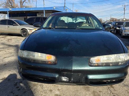 Used 2001 Oldsmobile Intrigue GL w/ Premium Leather Pkg image 4