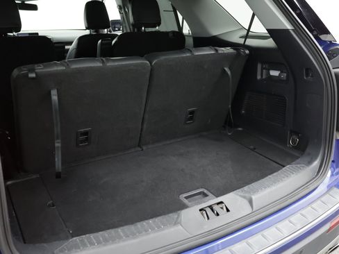 Used 2021 Ford Explorer Limited RWD image 41