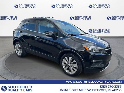 Used 2019 Buick Encore Preferred FWD image 1
