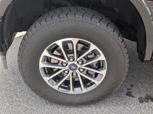 Certified 2019 Ford F150 XLT w/ Equipment Group 302A Luxury AWD/4WD image 26