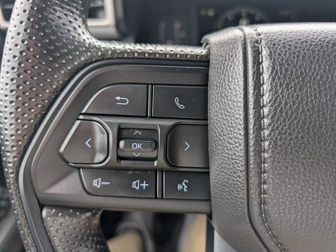 Used 2025 Toyota Tacoma SR5 image 24