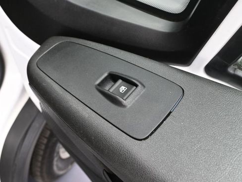 Used 2023 RAM ProMaster 2500 FWD image 36
