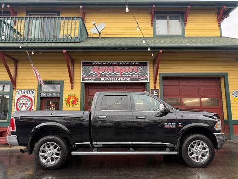 Used 2016 RAM 3500 Laramie Longhorn image 2