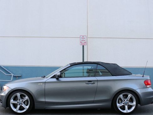 Used 2011 BMW 135i Convertible image 8