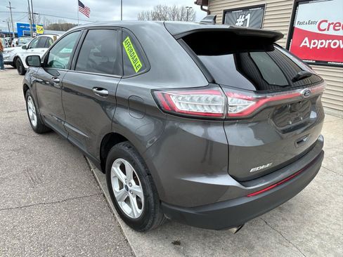 Used 2017 Ford Edge SE AWD/4WD image 7