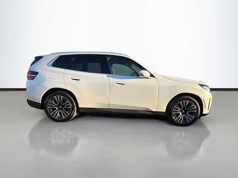 New 2026 BMW X3 xDrive30 w/ Premium Package image 2