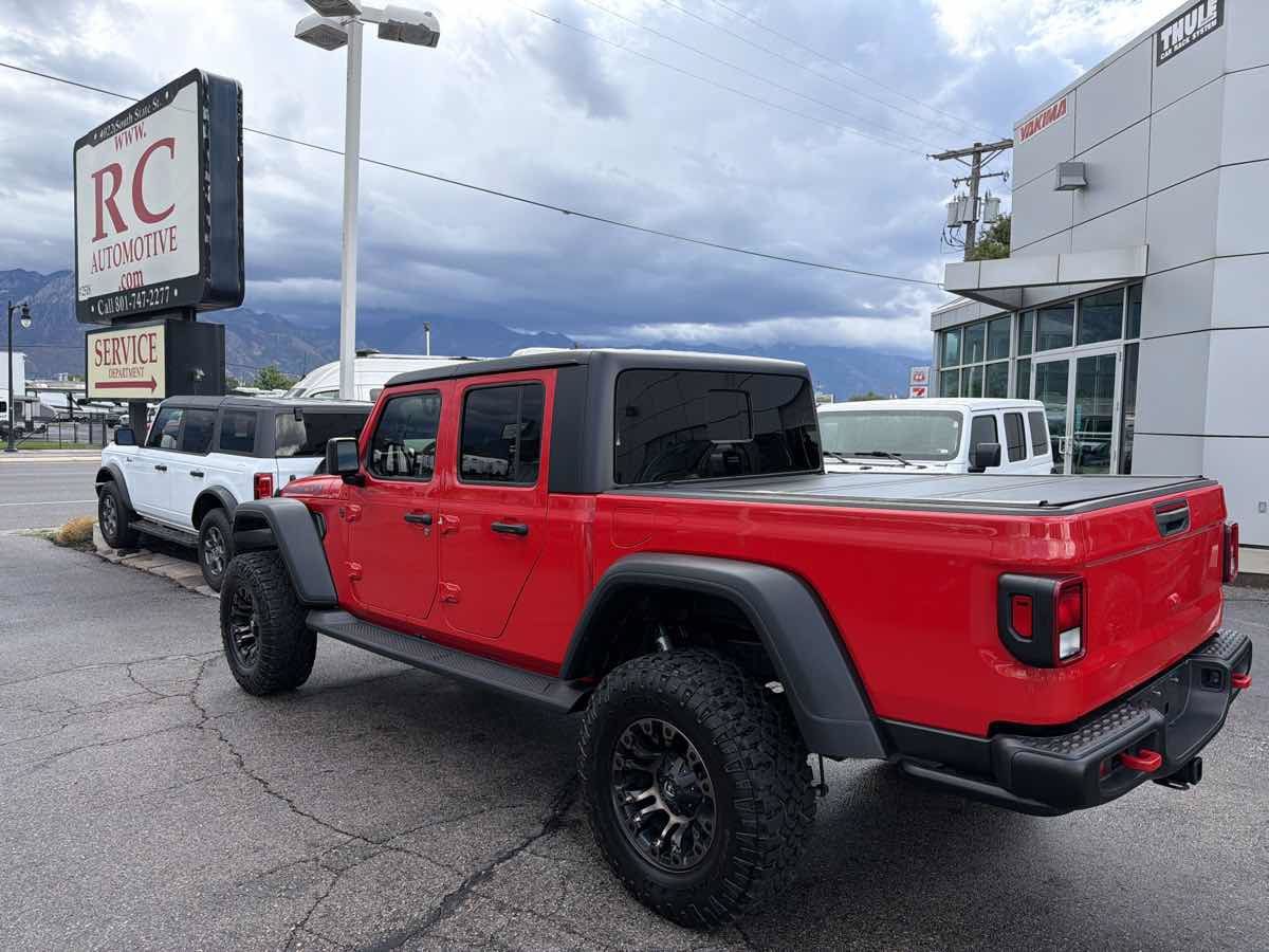 Used 2021 Jeep Gladiator Rubicon AWD/4WD image 3