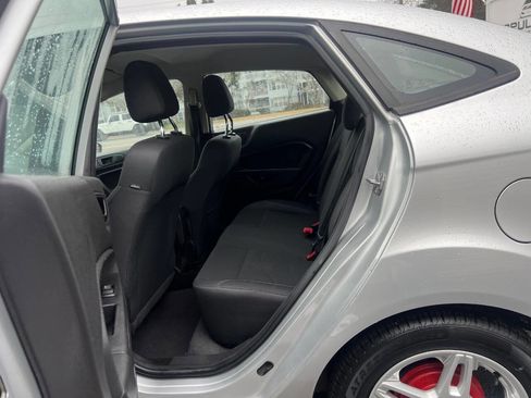 Used 2019 Ford Fiesta SE image 23