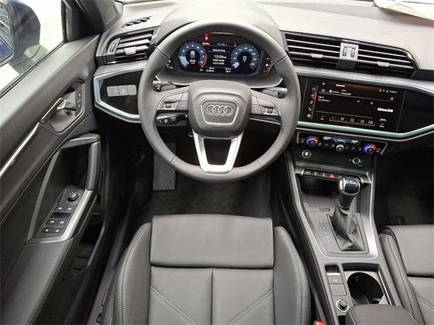 New 2025 Audi Q3 2.0T Premium w/ Convenience Package image 7