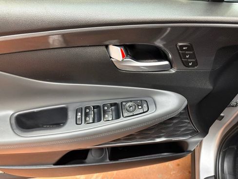 Certified 2023 Hyundai Santa Fe Limited FWD image 23