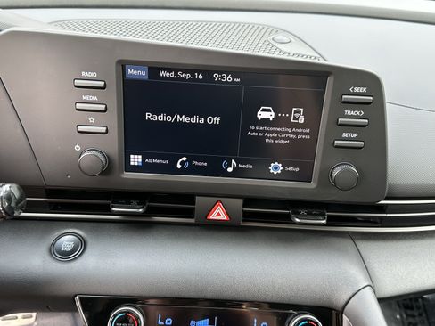 New 2026 Hyundai Elantra SEL Sport FWD image 22
