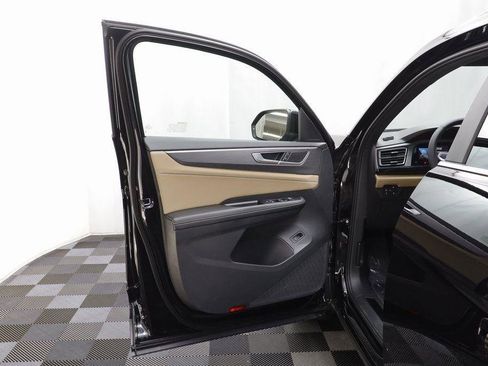 New 2026 Volkswagen Atlas Cross Sport SE image 5