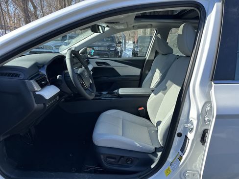 New 2026 Toyota Camry XLE image 28