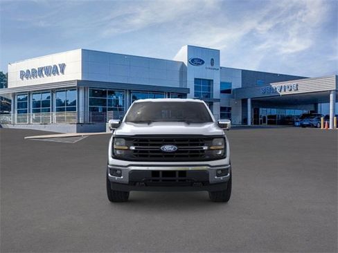 New 2025 Ford F150 XLT w/ Equipment Group 302A MID image 6