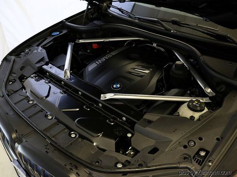 Certified 2024 BMW X5 xDrive40i w/ M Sport Package image 43