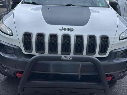Used 2015 Jeep Cherokee Trailhawk w/ Comfort/Convenience Group