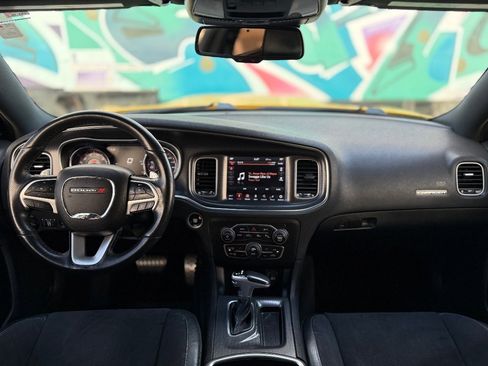 Used 2018 Dodge Charger R/T Scat Pack image 23