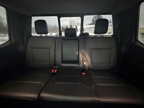 Used 2023 Ford F350 Lariat w/ Chrome Package image 19