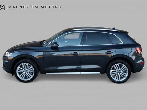 Used 2018 Audi Q5 2.0T Premium Plus w/ Premium Plus Package AWD/4WD image 3