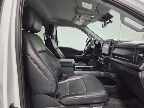 Used 2024 Ford F250 Lariat w/ FX4 Off-Road Package AWD/4WD image 18