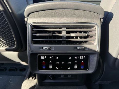 Certified 2025 Audi Q8 Prestige w/ Prestige Package image 13