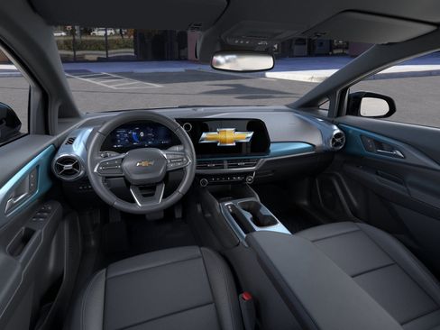 New 2026 Chevrolet Equinox EV LT image 39