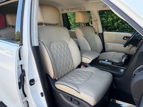 Used 2022 Nissan Armada Platinum w/ Captain's Chairs Package RWD image 35