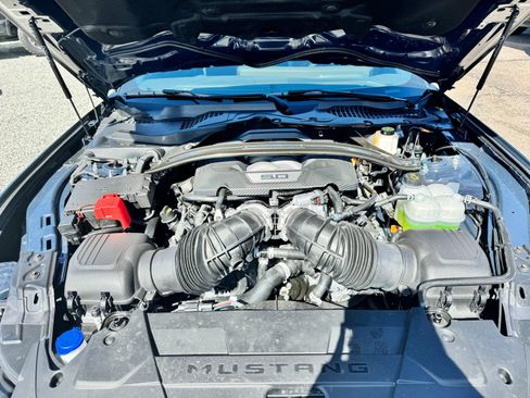 New 2025 Ford Mustang Dark Horse image 14