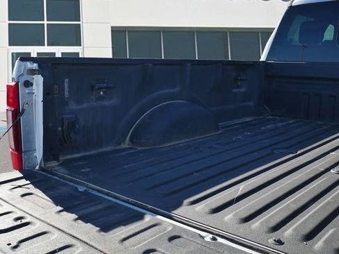 Used 2021 Ford F350 Platinum image 22