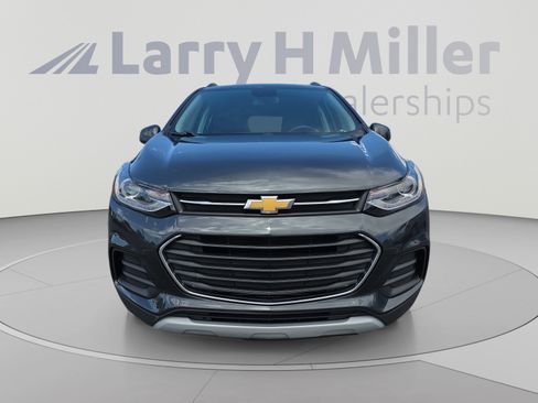 Used 2019 Chevrolet Trax LT w/ LT Convenience Package AWD/4WD image 8