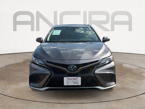 Used 2022 Toyota Camry XSE w/ Cold Weather Package FWD image 5