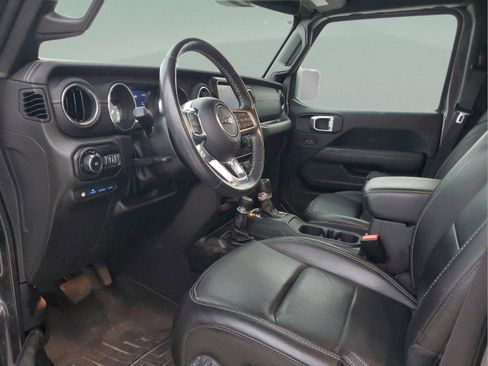 Used 2021 Jeep Wrangler Unlimited Sahara w/ Cold Weather Group image 14