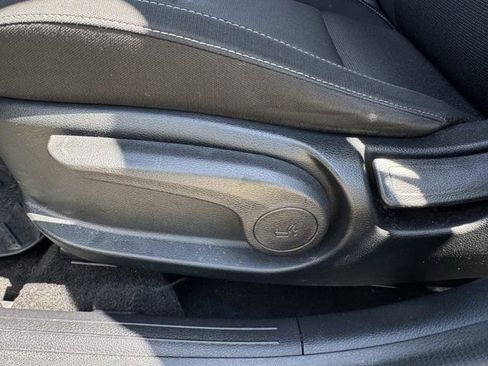 Used 2022 Kia Forte LXS image 23