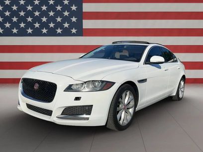 Used 2017 Jaguar XF Premium
