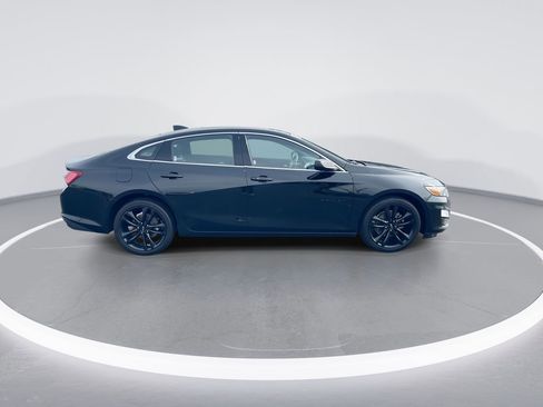 Used 2023 Chevrolet Malibu LT w/ Midnight Edition FWD image 9