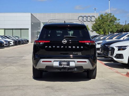 Used 2023 Nissan Pathfinder Platinum w/ Cargo Package image 7