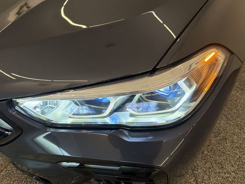 Used 2022 BMW X6 M50i w/ Executive Package image 10