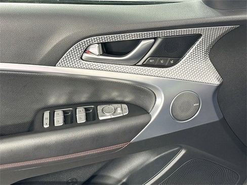 Used 2023 Genesis G70 2.0T w/ Sport Prestige Package image 25