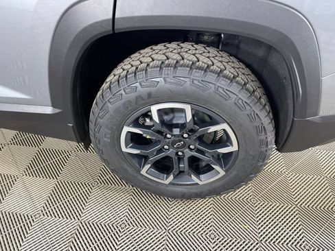 Certified 2026 Chevrolet Equinox ACTIV AWD/4WD image 18