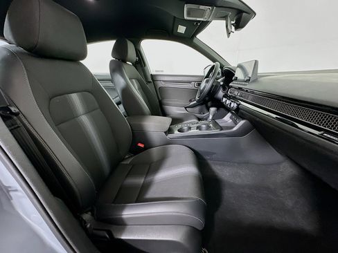 Used 2025 Honda Civic Sport image 29