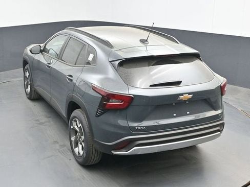 New 2026 Chevrolet Trax LT FWD image 35